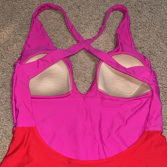 Summersalt The Deep Dive Colorblock One Piece Swimsuit Lava Hibiscus 8 - Picture 7 of 10